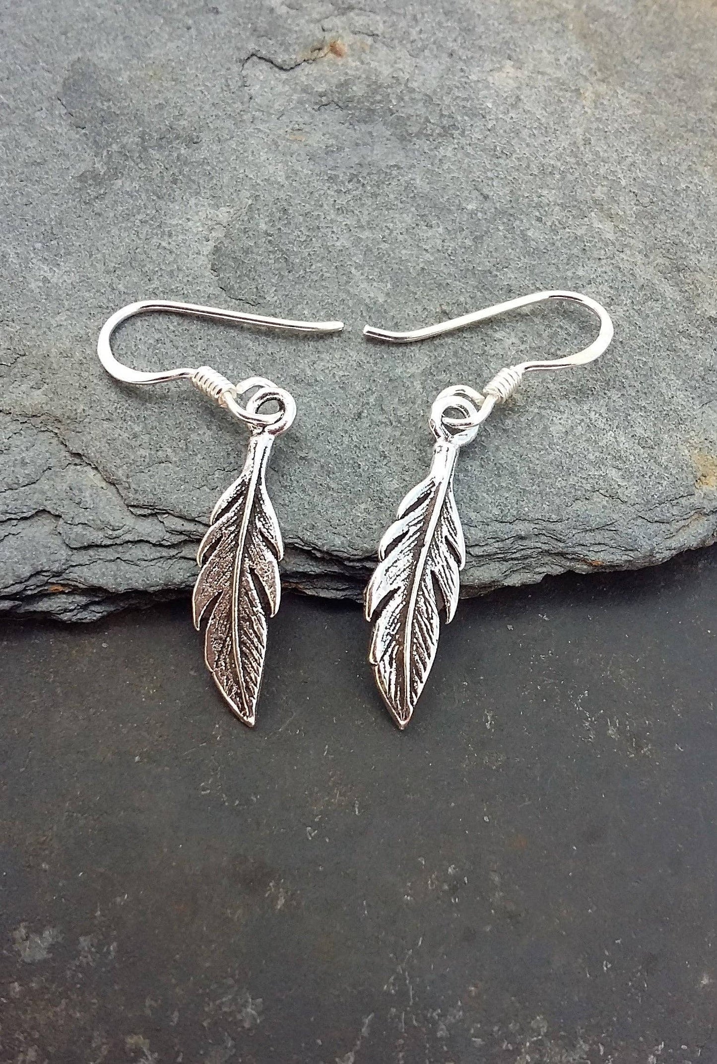 SILVER FEATHER DROP EARRING