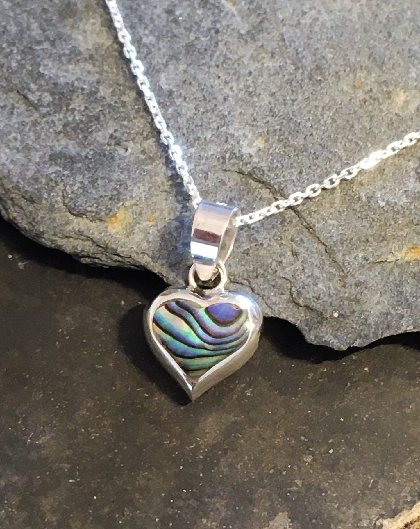 Bluelily925silver - SP214BC - HEART/MOP ABALONE PENDANT 9MM X 9MM