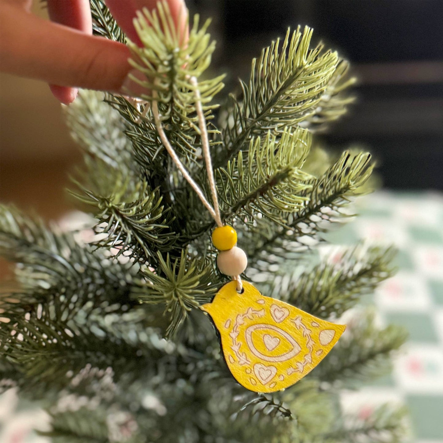 Cotton Twist - Folk Art Christmas Decoration Kit